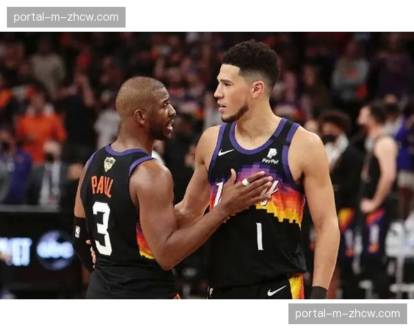 消息：湖人队季后赛首轮票价因转播安排变更出现波动。