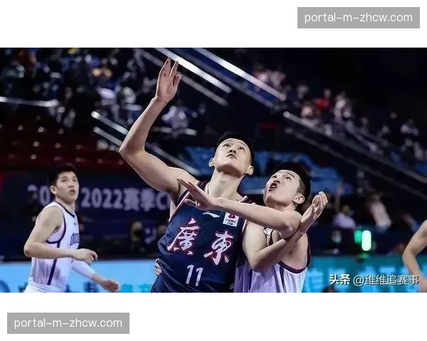 广东东莞成功举办CBA线下三人篮球挑战赛，吸引超500支民间队伍参赛